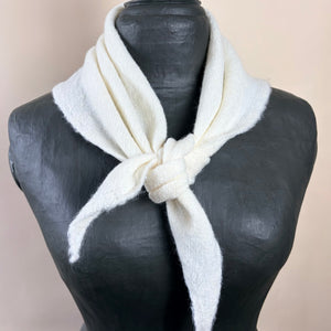 Triangle wool mix scarf 'COTSWOLD'