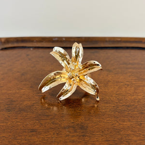 Briar - oversized metal flower cocktail ring
