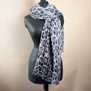 Leopard print cotton blend scarf 'SALCOMBE'