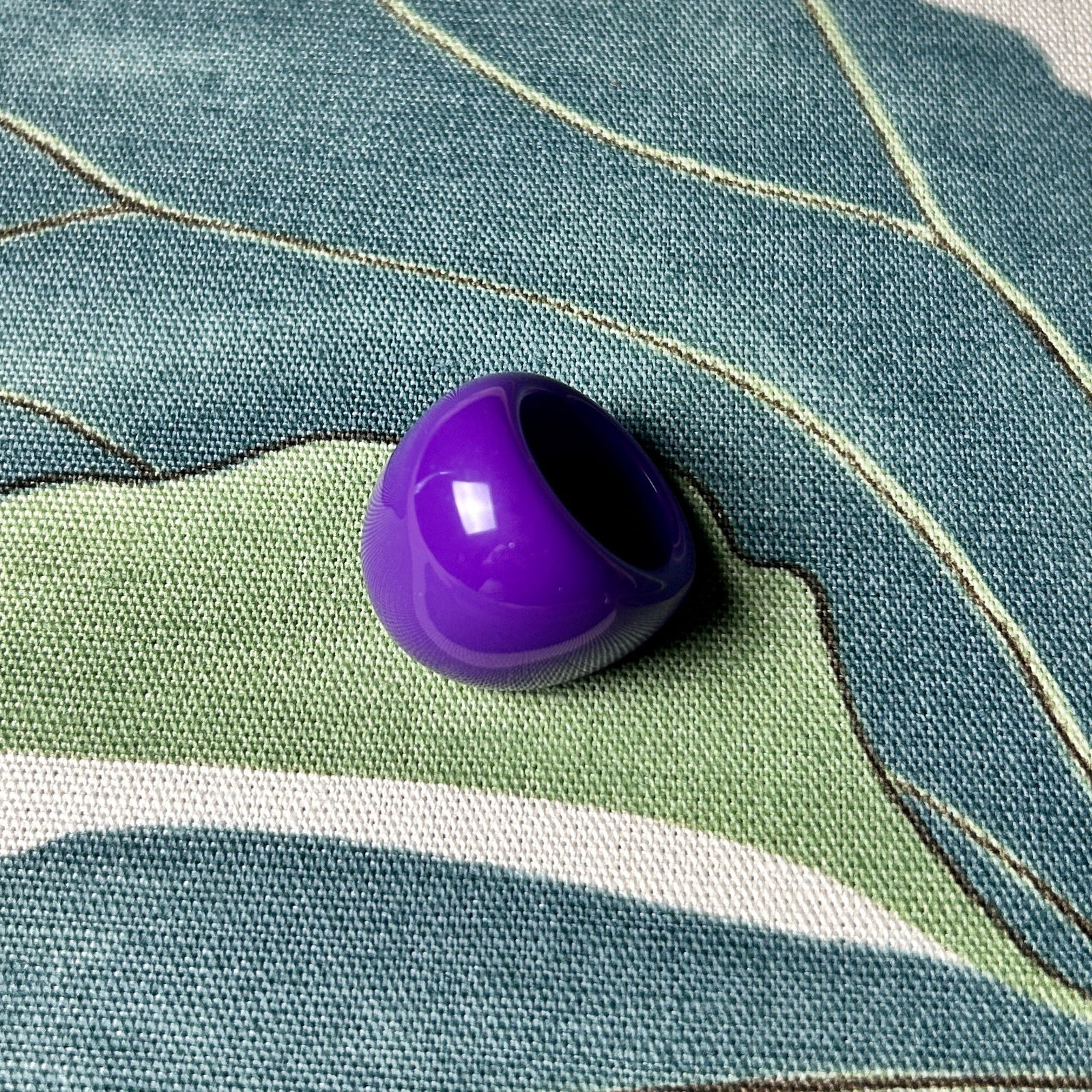 Daisy - resin cocktail ring