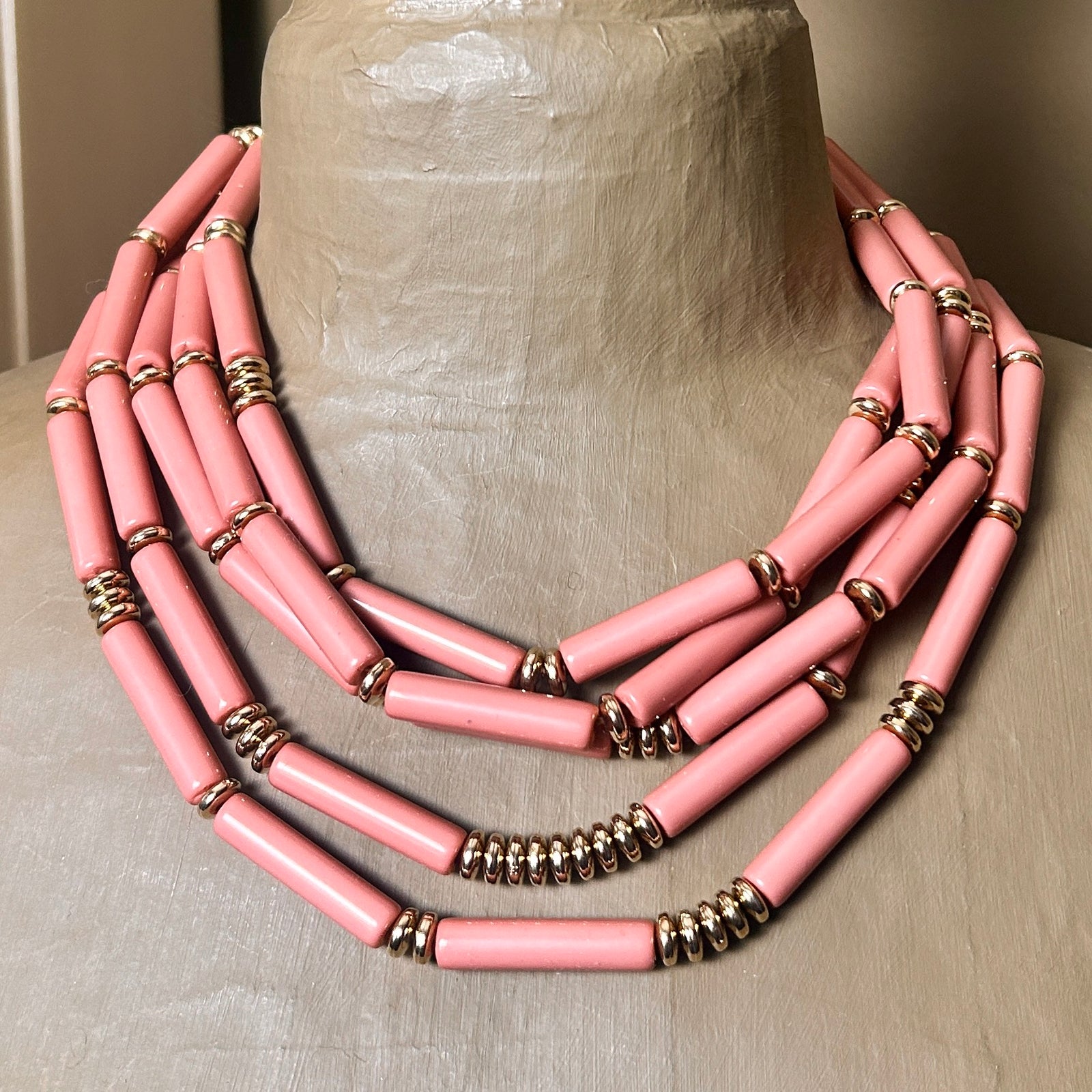 costume resin choker statement necklace 