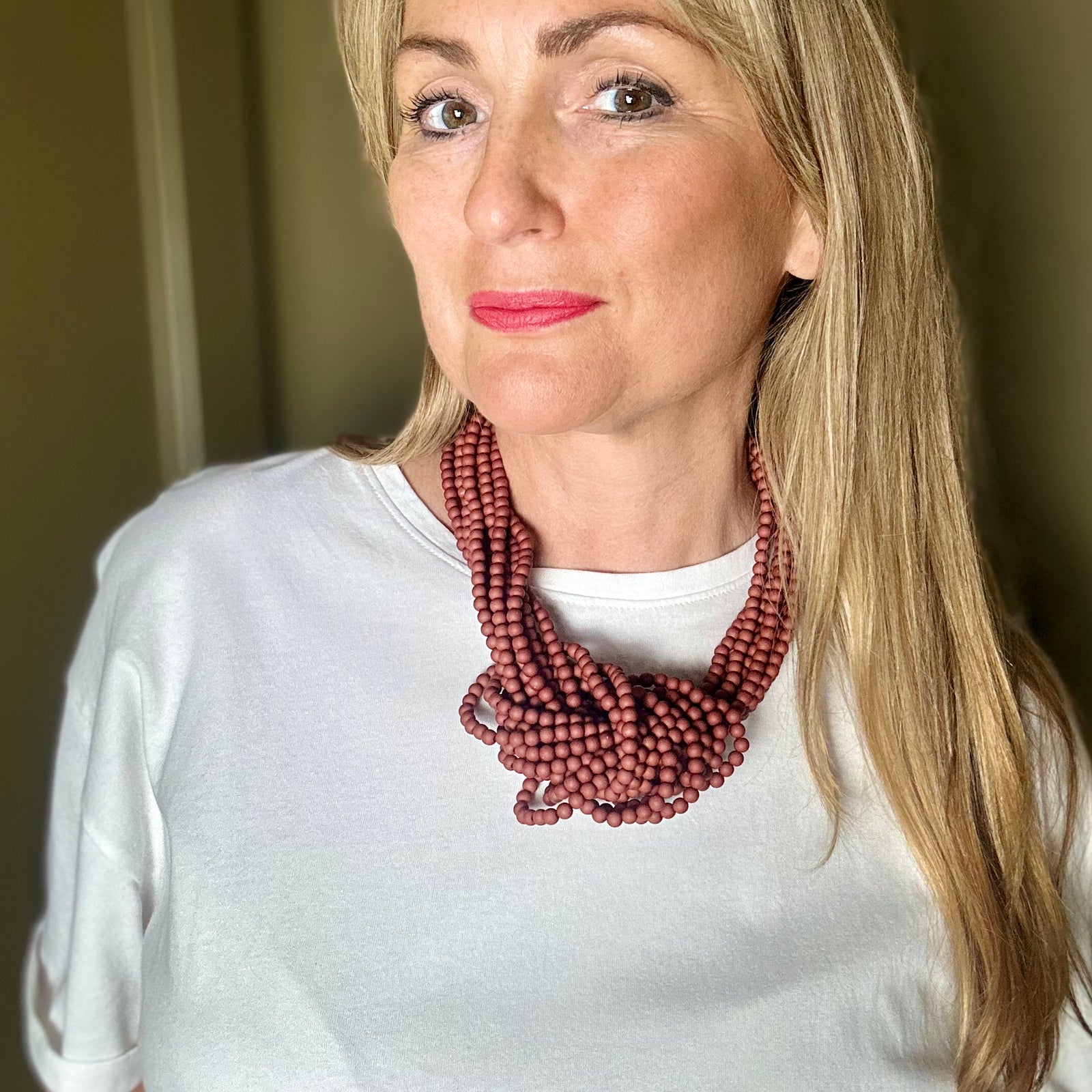 DOREEN knotted resin beaded choker necklace